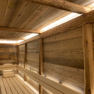 bild8 sauna reclaimed wood sauna bench lighting wellness facility construction aqua fun kirchlengern fire ice sauna group