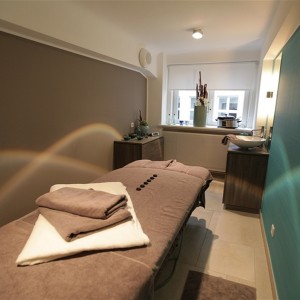 SISTEM FOTOGE SISTEMI SISTEMI SISTEMI Načrtovanje wellnessa Spa Moebel Lie Sauna Project Mia Spa Hamburg Fire SISTEM FOTOGE SISTEMI SISTEMI SISTEMI Načrtovanje wellnessa Spa Moebel Lie Sauna Project Mia Spa Hamburg Fire