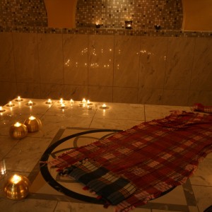 Kuvahöyrykylpy Hammm Tuerischisches kylpyhuoneen valaistus Massiivinen järjestelmä Wellness Monte Mare Schliersee Fire Ice Sauna -ryhmä Kuvahöyrykylpy Hammm Tuerischisches kylpyhuoneen valaistus Massiivinen järjestelmä Wellness Monte Mare Schliersee Fire Ice Sauna -ryhmä