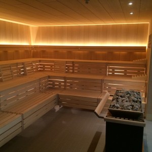 foto11 sauna horno finlandés kw iluminación bienestar construcción planta construcción naubadlangenau fuego hielo sauna grupo