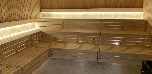 bild71 sauna lighting wood panel bench slats benches facility wellness park pool laupheim fire ice sauna group bild71 sauna lighting wood panel bench slats benches facility wellness park pool laupheim fire ice sauna group