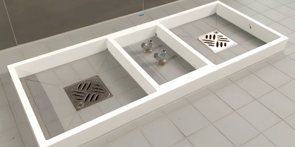 piedistallo in corian per lavabo